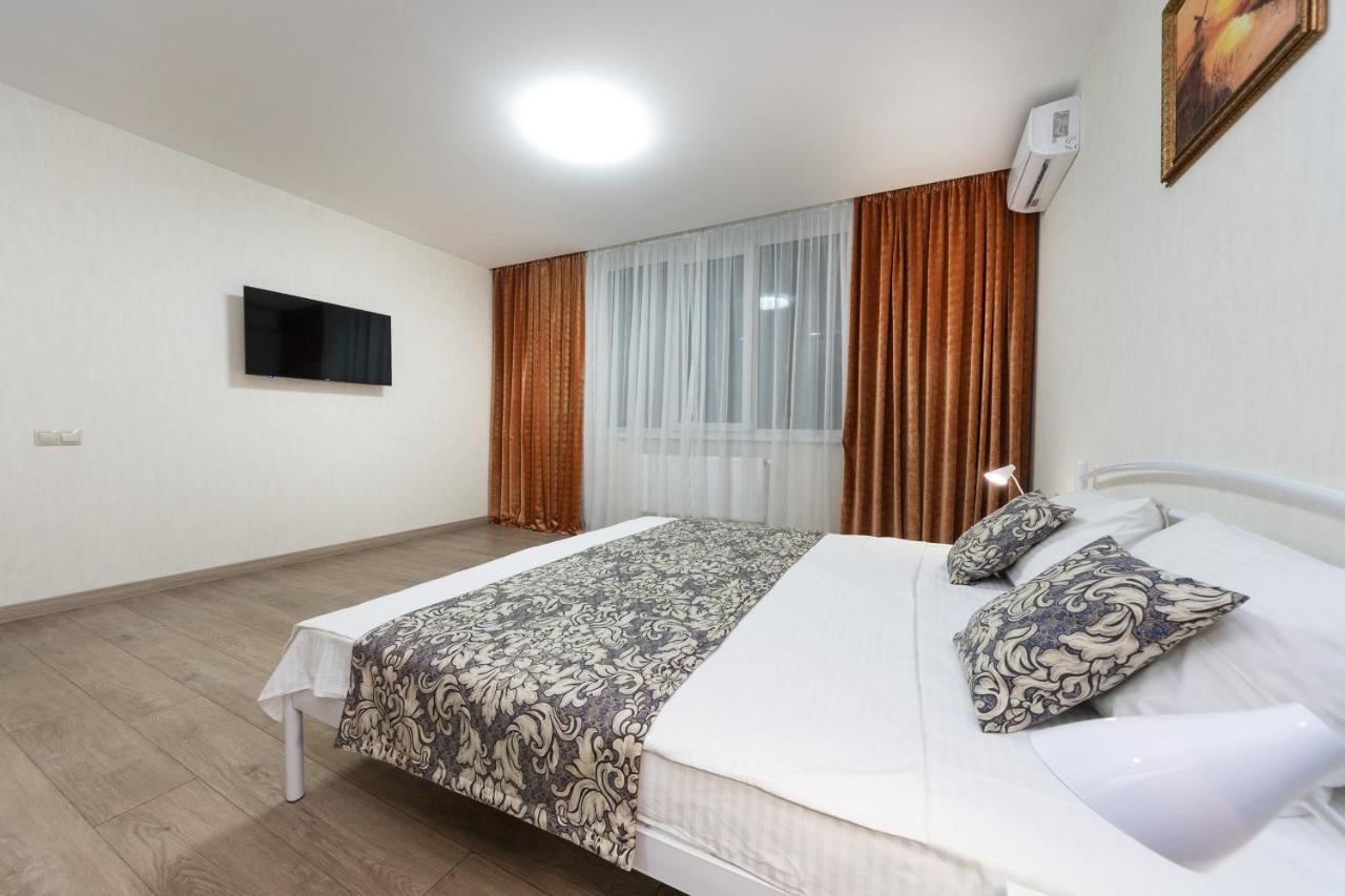 Apartments Riviera,20 Минут От Центра Kiev Luaran gambar