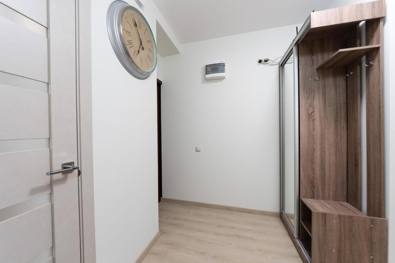 Apartments Riviera,20 Минут От Центра Kiev Luaran gambar